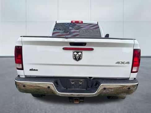 Used 2018 RAM 2500 Tradesman w/ Chrome Appearance Group AWD/4WD image 3