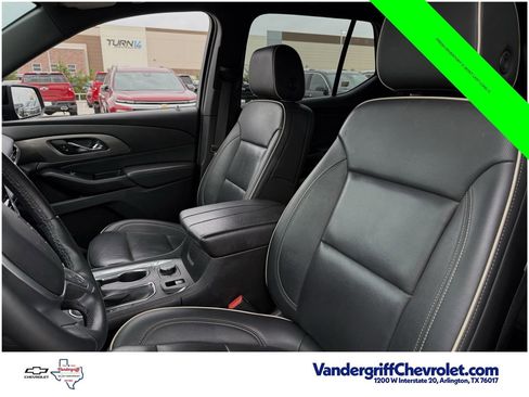 Used 2023 Chevrolet Traverse Premier w/ Redline Edition FWD image 19