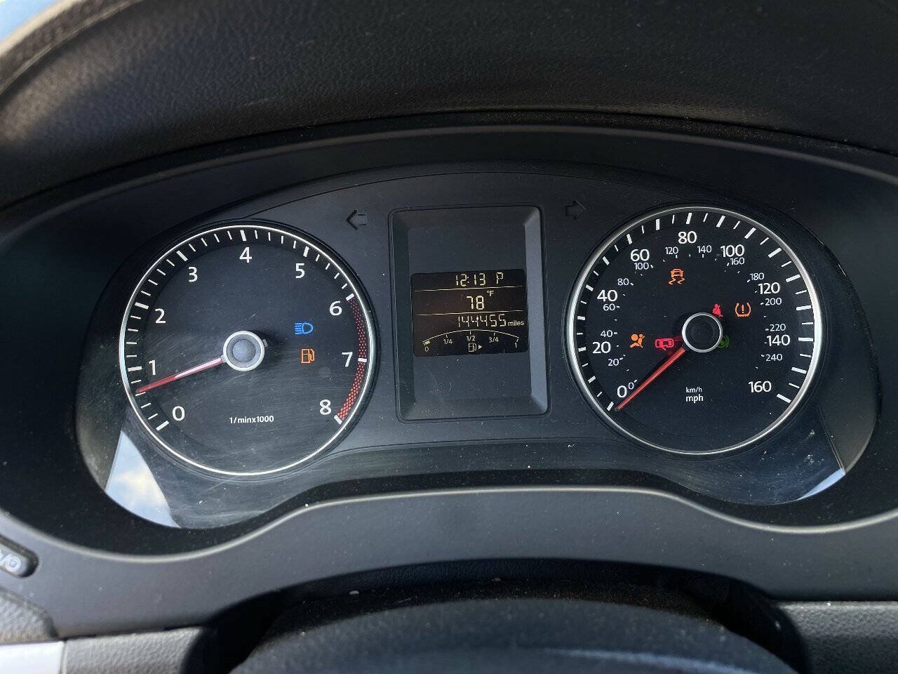 Used 2013 Volkswagen Jetta SE FWD image 14