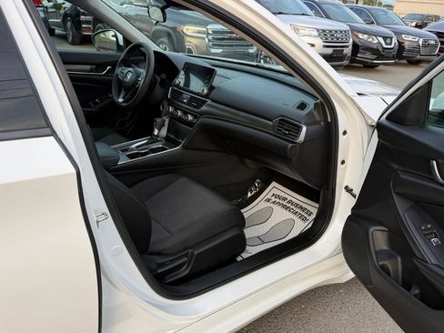 Used 2020 Honda Accord LX image 12