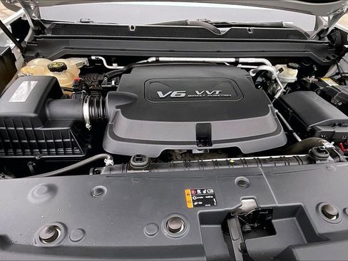 Used 2015 GMC Canyon SLT image 9