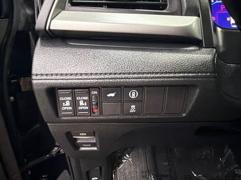 Used 2022 Honda Odyssey EX-L image 35