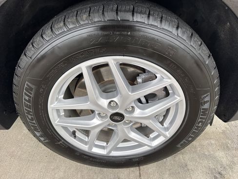 Certified 2024 Ford Edge SEL w/ Convenience Package image 20