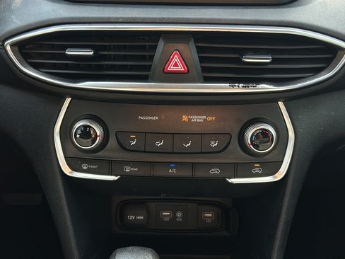 Used 2019 Hyundai Santa Fe SE FWD image 21