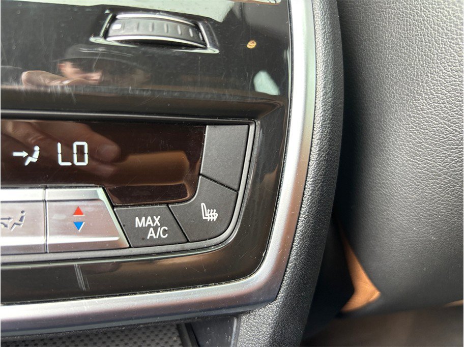 Used 2022 BMW X5 M50i w/ Executive Package AWD/4WD image 46