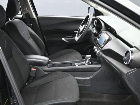 Used 2023 Nissan Kicks SV image 31