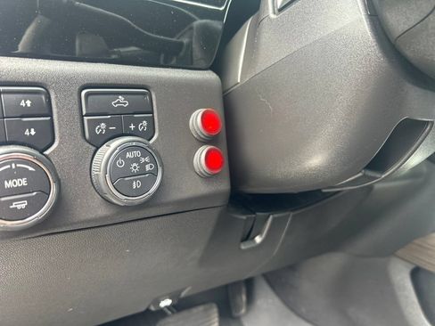 Used 2023 Chevrolet Silverado 1500 LT Trail Boss w/ Protection Package AWD/4WD image 41
