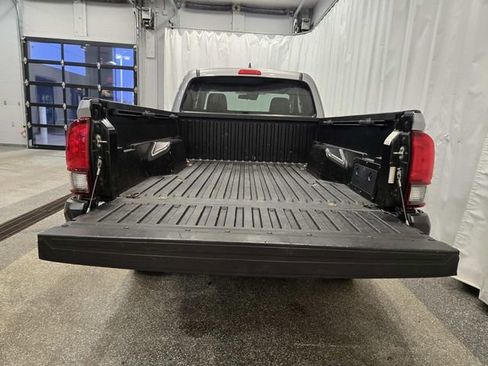 Used 2019 Toyota Tacoma SR image 11