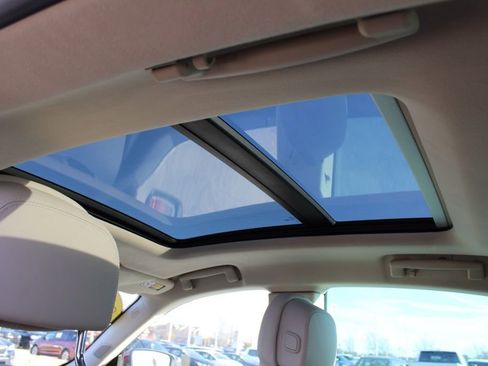 Used 2020 Maserati Levante S GranLusso image 30