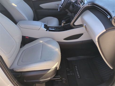 Certified 2023 Hyundai Tucson SEL w/ Convenience Package image 32