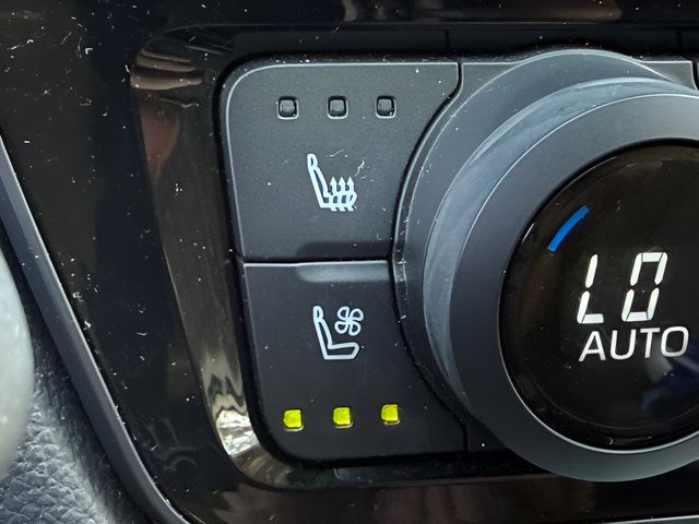 Used 2024 Toyota Grand Highlander AWD image 12