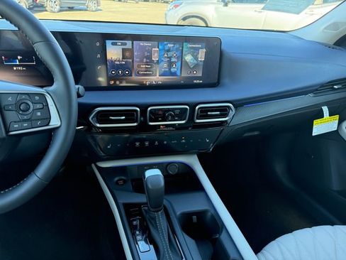 New 2026 Nissan Sentra SL w/ Floor Mat Package image 21