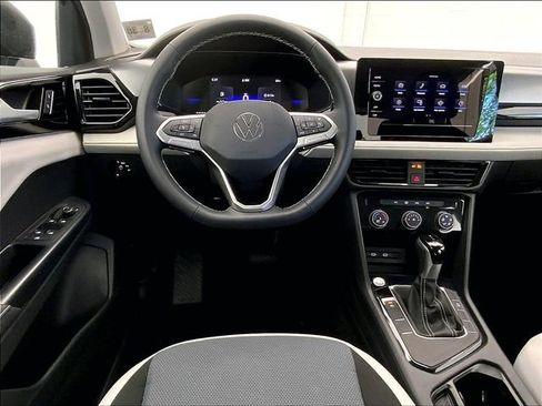 Used 2025 Volkswagen Taos S FWD image 11
