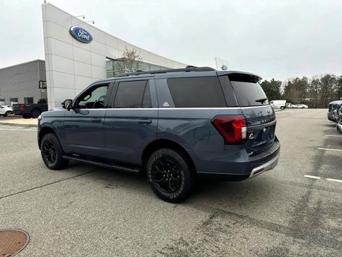 Used 2023 Ford Expedition Timberline image 3