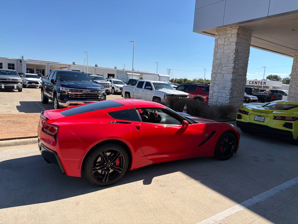 Used 2017 Chevrolet Corvette Stingray Coupe w/ Battery Protection Package RWD image 2