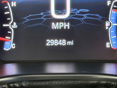 Used 2025 Jeep Compass Trailhawk AWD/4WD image 19