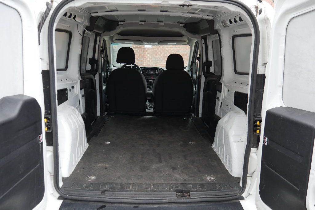 Used 2022 RAM ProMaster City Tradesman FWD image 5