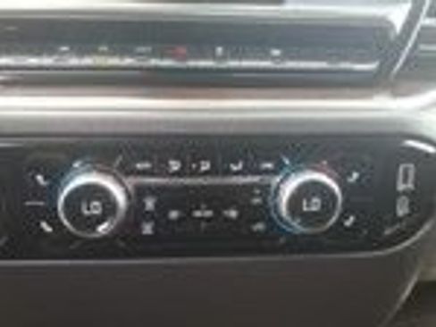 Used 2025 GMC Sierra 1500 SLT AWD/4WD image 20