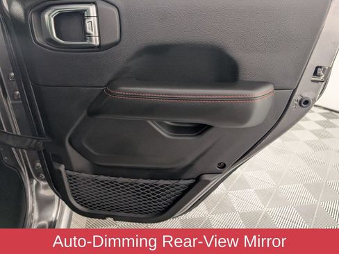 Used 2025 Jeep Gladiator Rubicon AWD/4WD image 34