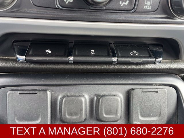Used 2015 GMC Sierra 2500 SLE AWD/4WD image 25