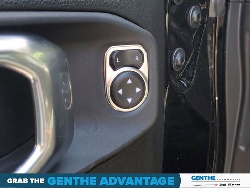 Certified 2024 Jeep Wrangler Willys image 12