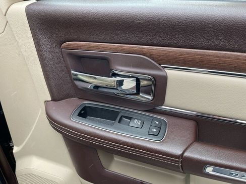 Used 2015 RAM 1500 Laramie w/ Convenience Group image 46