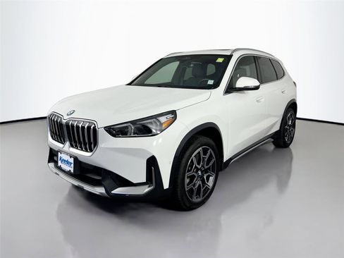 Used 2025 BMW X1 xDrive28i w/ Convenience Package image 2