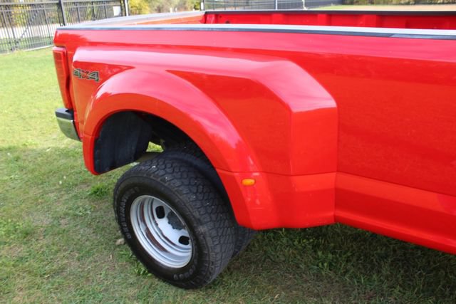 Used 2018 Ford F350 XL w/ Power Equipment Group AWD/4WD image 9