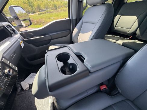 New 2026 Ford F350 XL w/ XL Chrome Package AWD/4WD image 34