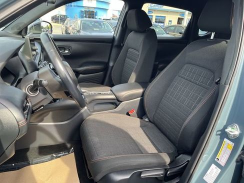 Used 2025 Honda HR-V Sport image 15