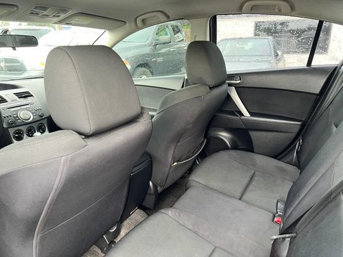 Used 2010 MAZDA MAZDA3 s Sport FWD image 11