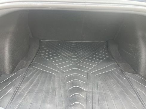 Used 2021 Tesla Model 3 Long Range image 9