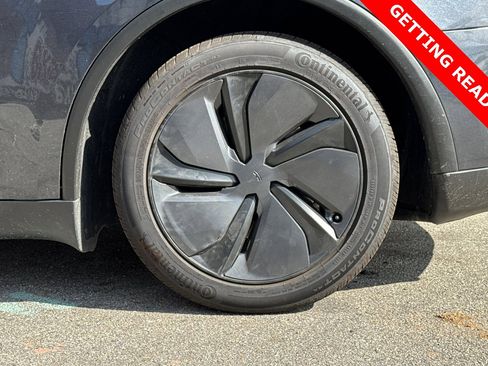 Used 2026 Tesla Model Y 2WD image 7