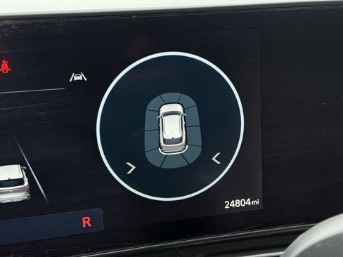 Used 2024 Hyundai Kona Limited image 17