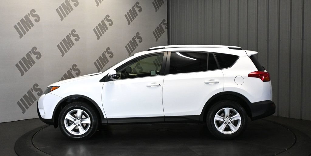 Used 2013 Toyota RAV4 XLE FWD image 8
