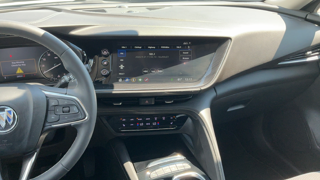 Used 2022 Buick Envision Preferred FWD image 8