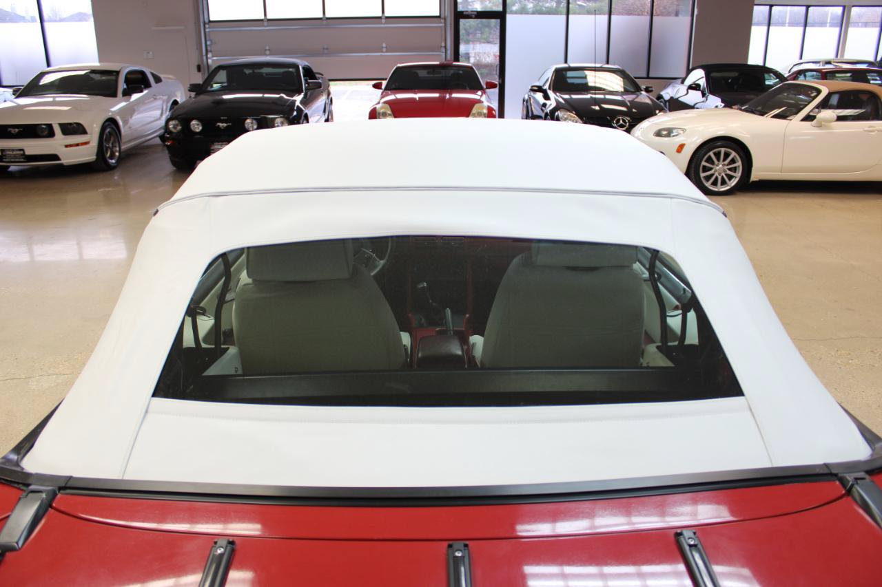 Used 1987 Ford Mustang GT RWD image 8