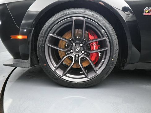 Used 2020 Dodge Challenger R/T Scat Pack RWD image 27