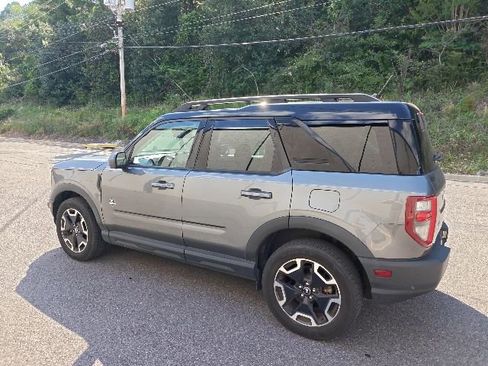 Used 2022 Ford Bronco Sport Outer Banks AWD/4WD image 4