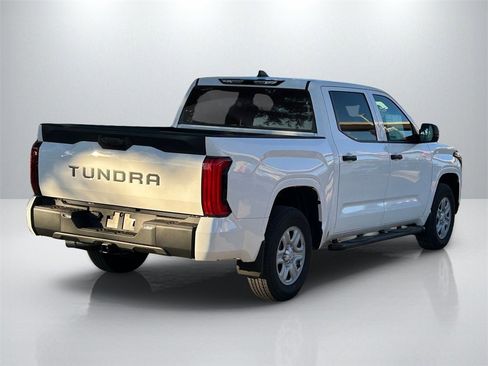 New 2026 Toyota Tundra SR image 5