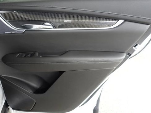 Used 2024 Cadillac XT6 Sport w/ LPO, Floor Liner Package AWD/4WD image 26