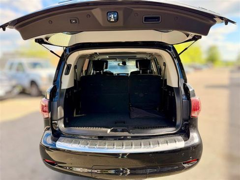 Used 2016 INFINITI QX80 2WD w/ 22" Wheel Package image 8