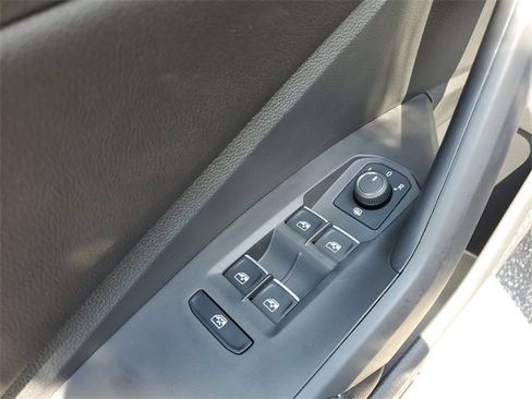 New 2025 Volkswagen Jetta Sport image 18