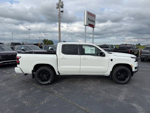 New 2026 Nissan Frontier SV AWD/4WD image 32