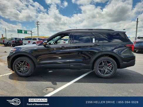 New 2026 Ford Explorer ST-Line AWD/4WD image 8