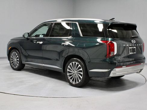 Used 2025 Hyundai Palisade Calligraphy FWD image 10