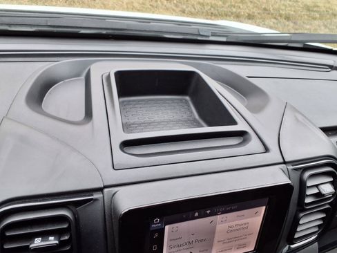 Used 2024 RAM ProMaster 2500 w/ Convenience Group image 15