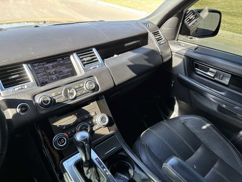 Used 2013 Land Rover Range Rover Sport HSE LUX AWD/4WD image 13