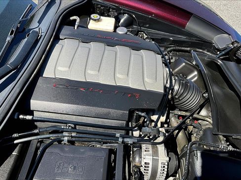 Used 2017 Chevrolet Corvette Stingray Coupe w/ Carbon Flash Badge Package image 31