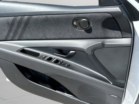 New 2026 Hyundai Elantra N FWD image 20